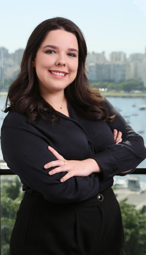 Angela Souza